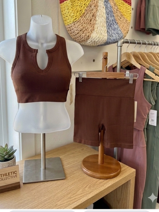 Tops - ****Ribbed Brown Active Crop Top & High-Waist Bike Shorts Set